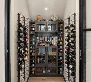 Bellevue Crescent Custom Home Web 30