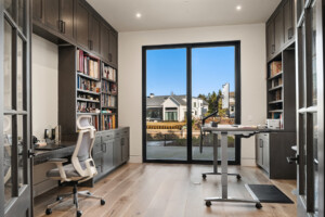 Bellevue Crescent Custom Home Web 40